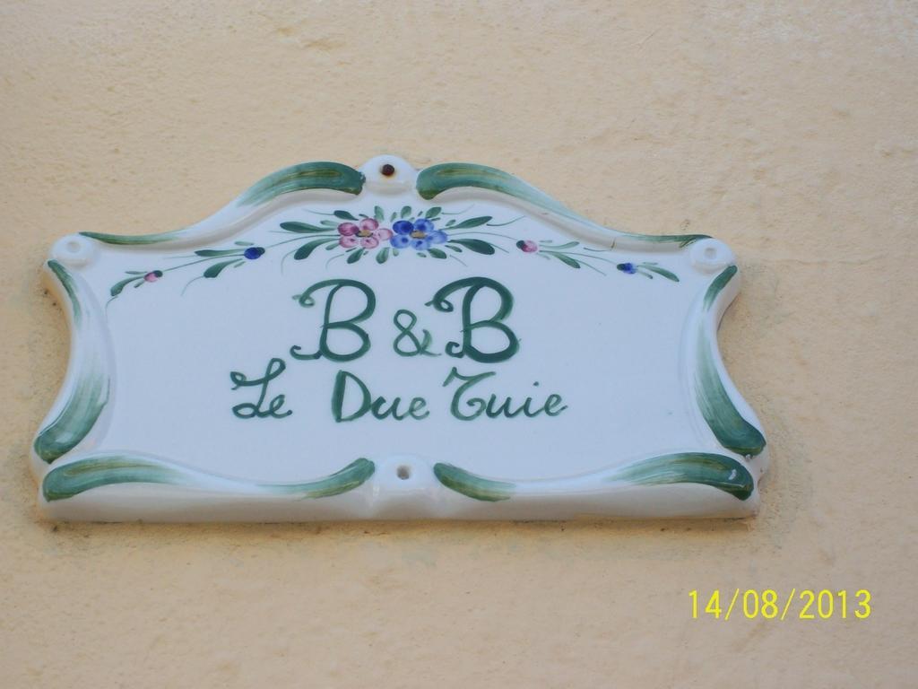 ピシーナス Domos Le Due Tuie Bed & Breakfast エクステリア 写真